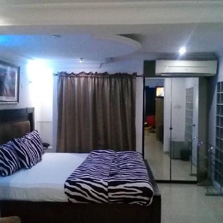 Theodawn Hotels @ Suite 29 Ikeja Eksteriør bilde