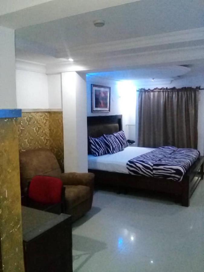 Theodawn Hotels @ Suite 29 Ikeja Eksteriør bilde