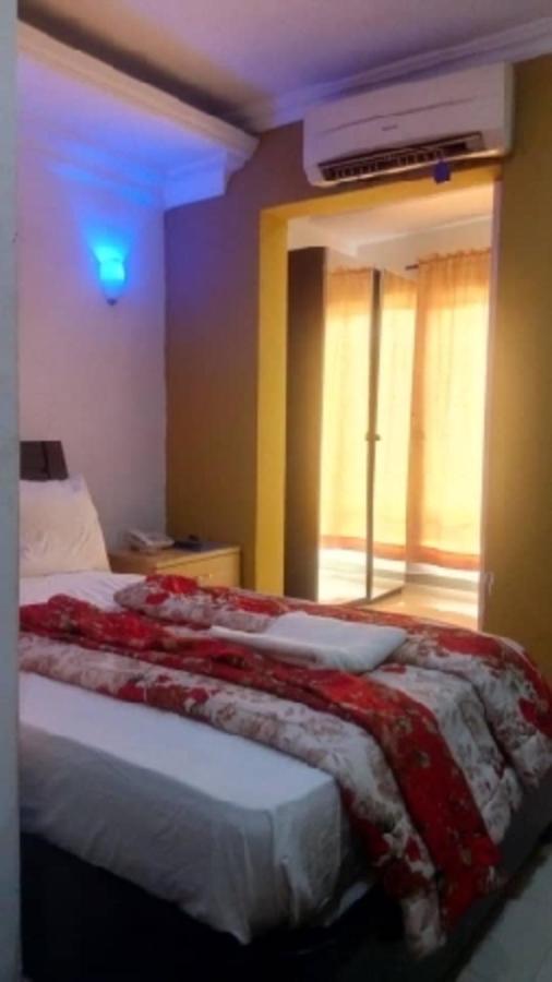 Theodawn Hotels @ Suite 29 Ikeja Eksteriør bilde