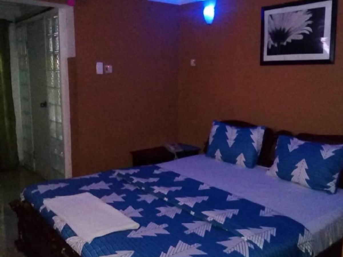 Theodawn Hotels @ Suite 29 Ikeja Eksteriør bilde