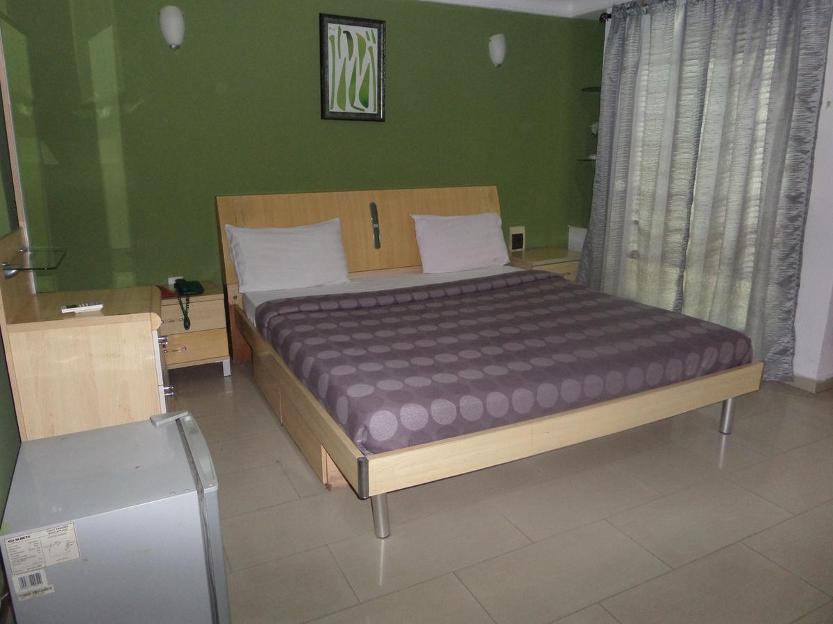 Theodawn Hotels @ Suite 29 Ikeja Eksteriør bilde