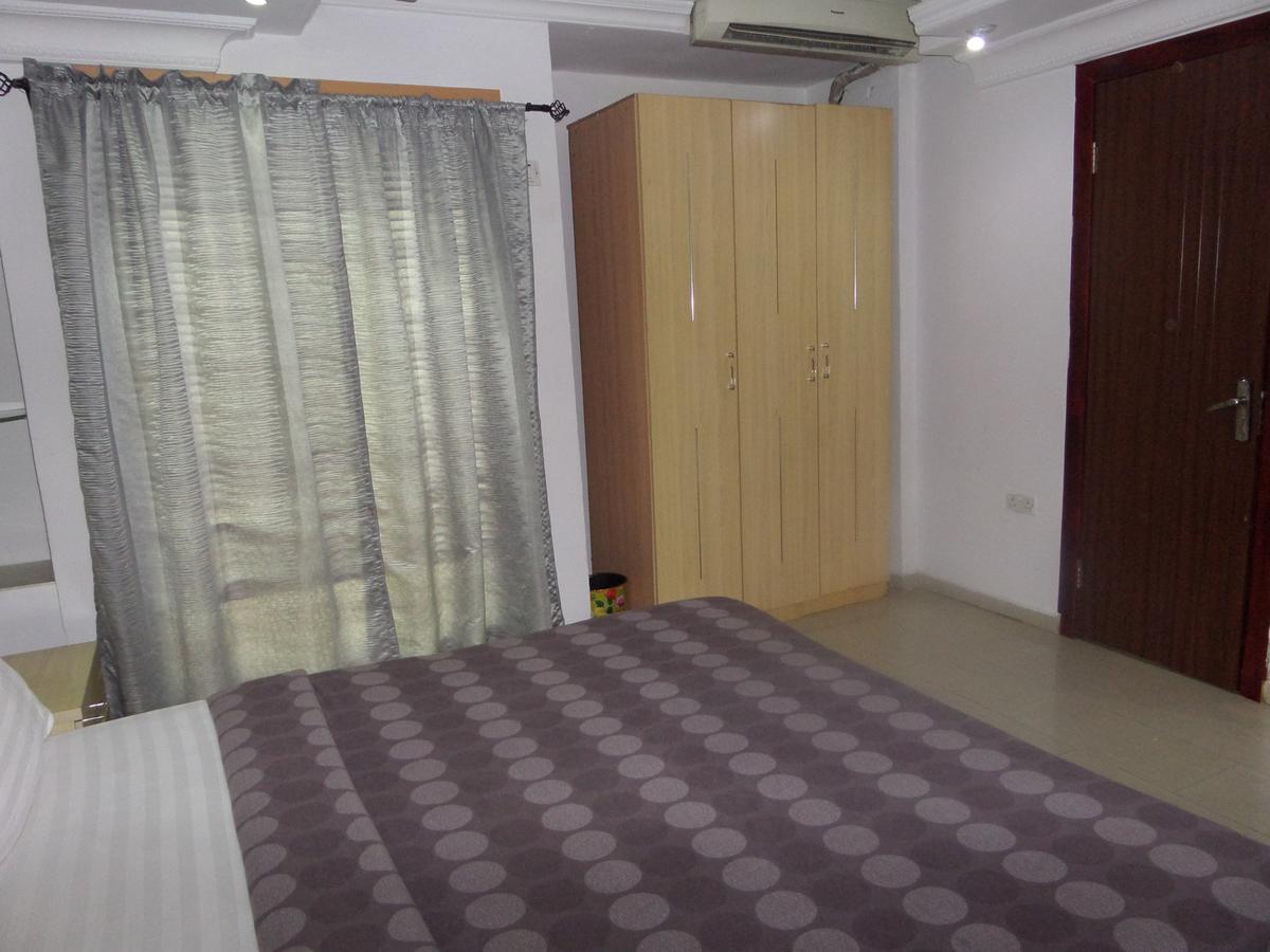 Theodawn Hotels @ Suite 29 Ikeja Eksteriør bilde