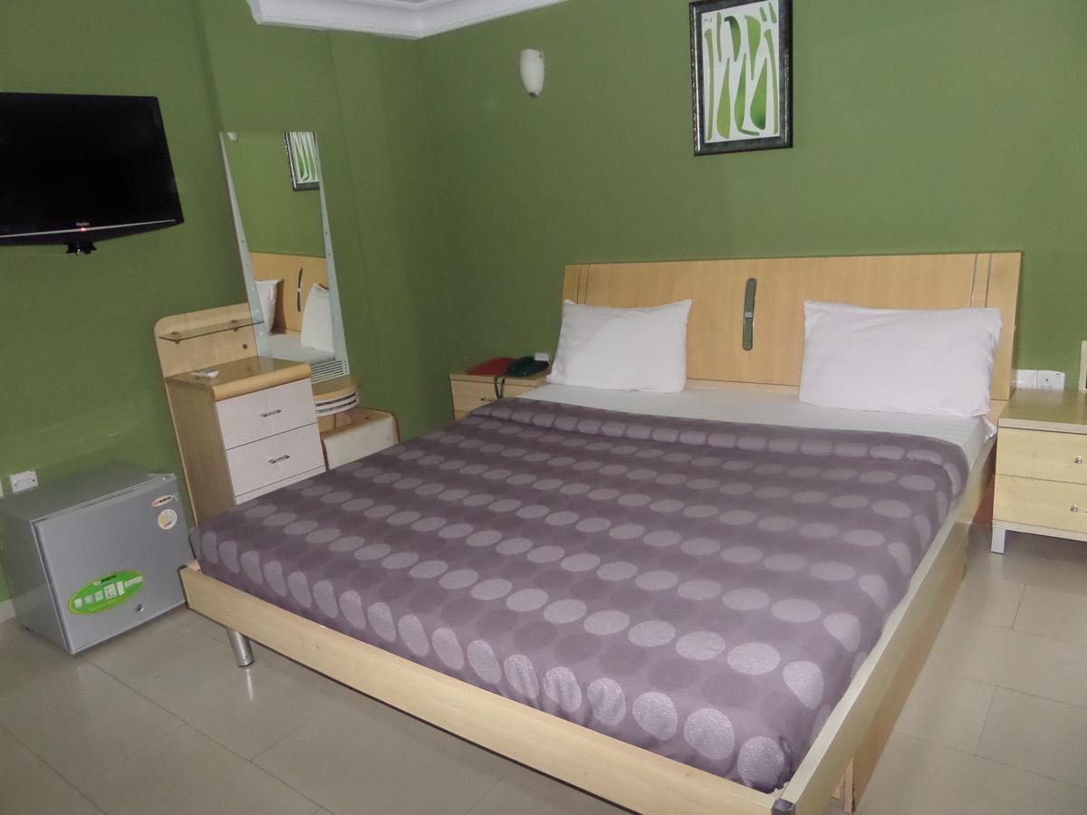 Theodawn Hotels @ Suite 29 Ikeja Eksteriør bilde