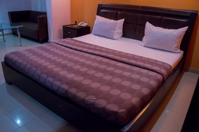 Theodawn Hotels @ Suite 29 Ikeja Eksteriør bilde